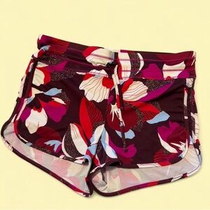 Athleta Women's Floral Athletic Shorts - Red and White